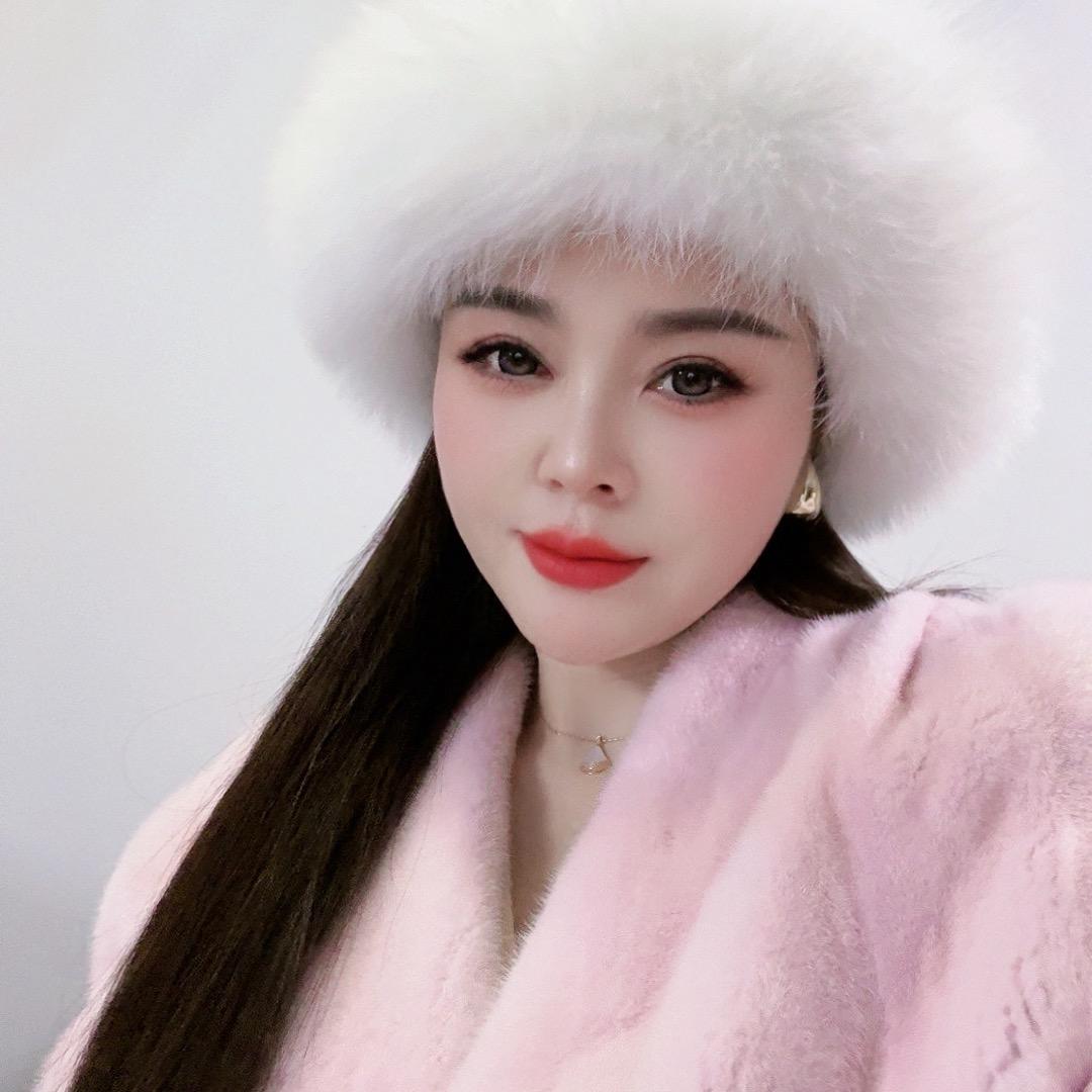 蜜柚（穿搭分享）