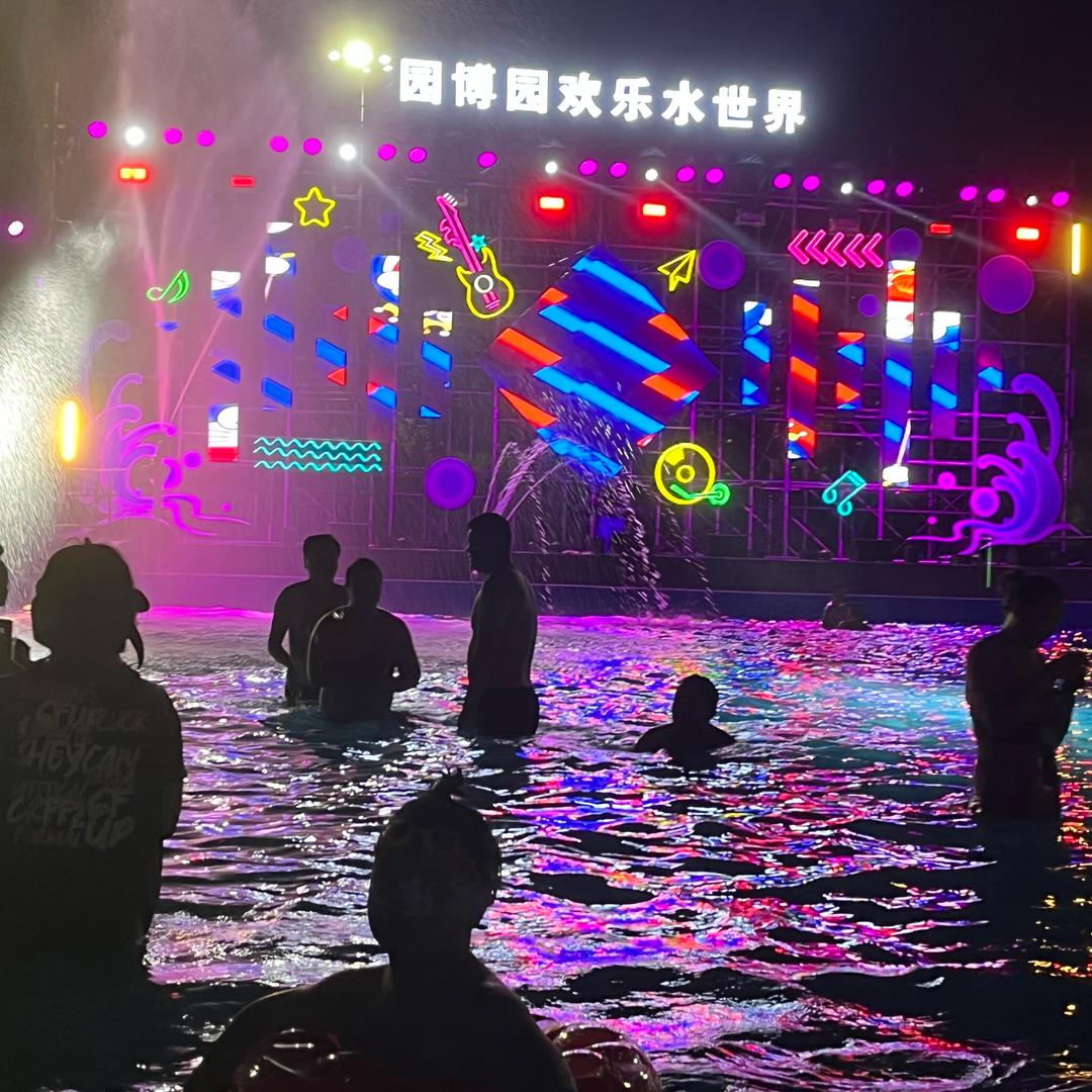 桐桐吖（向日葵）