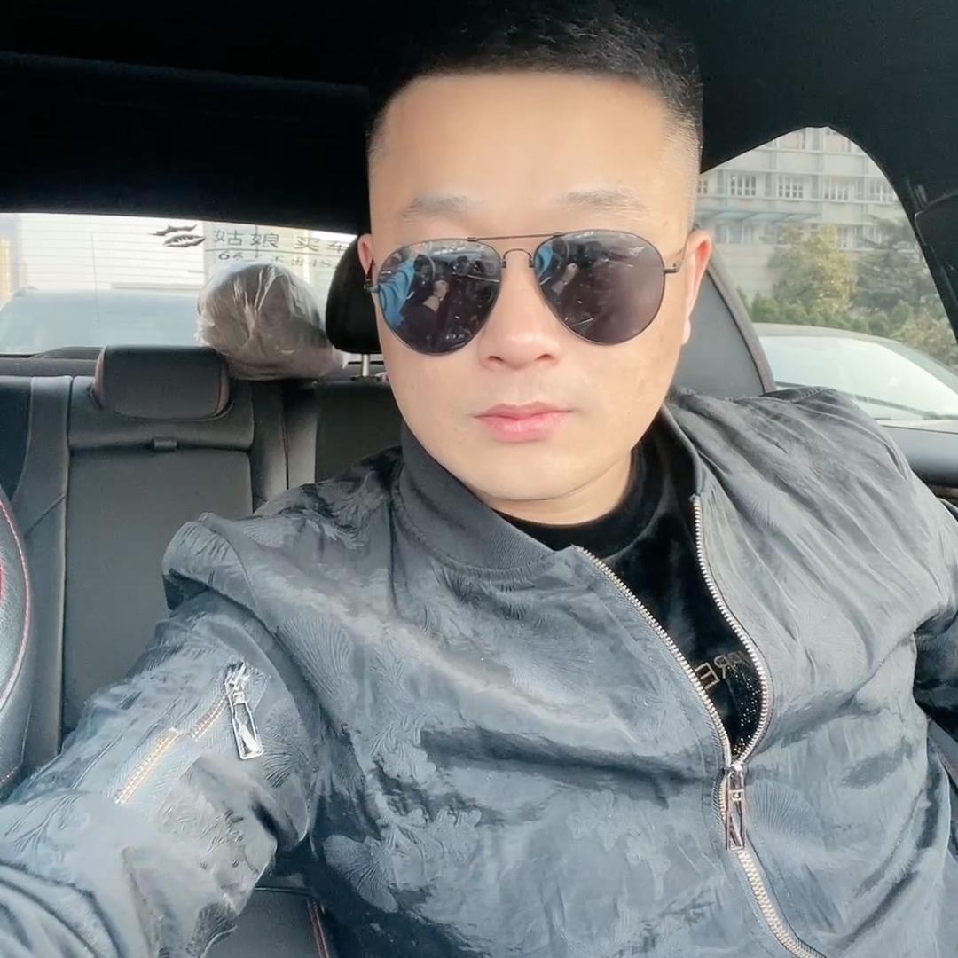 李晓峰_210669484