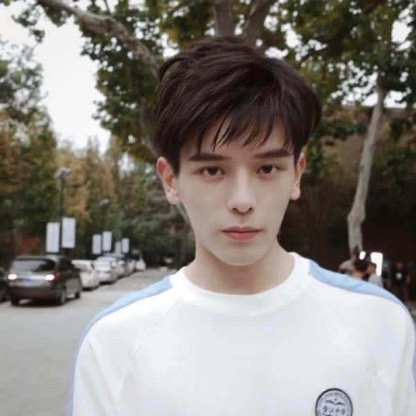 Y.Hai