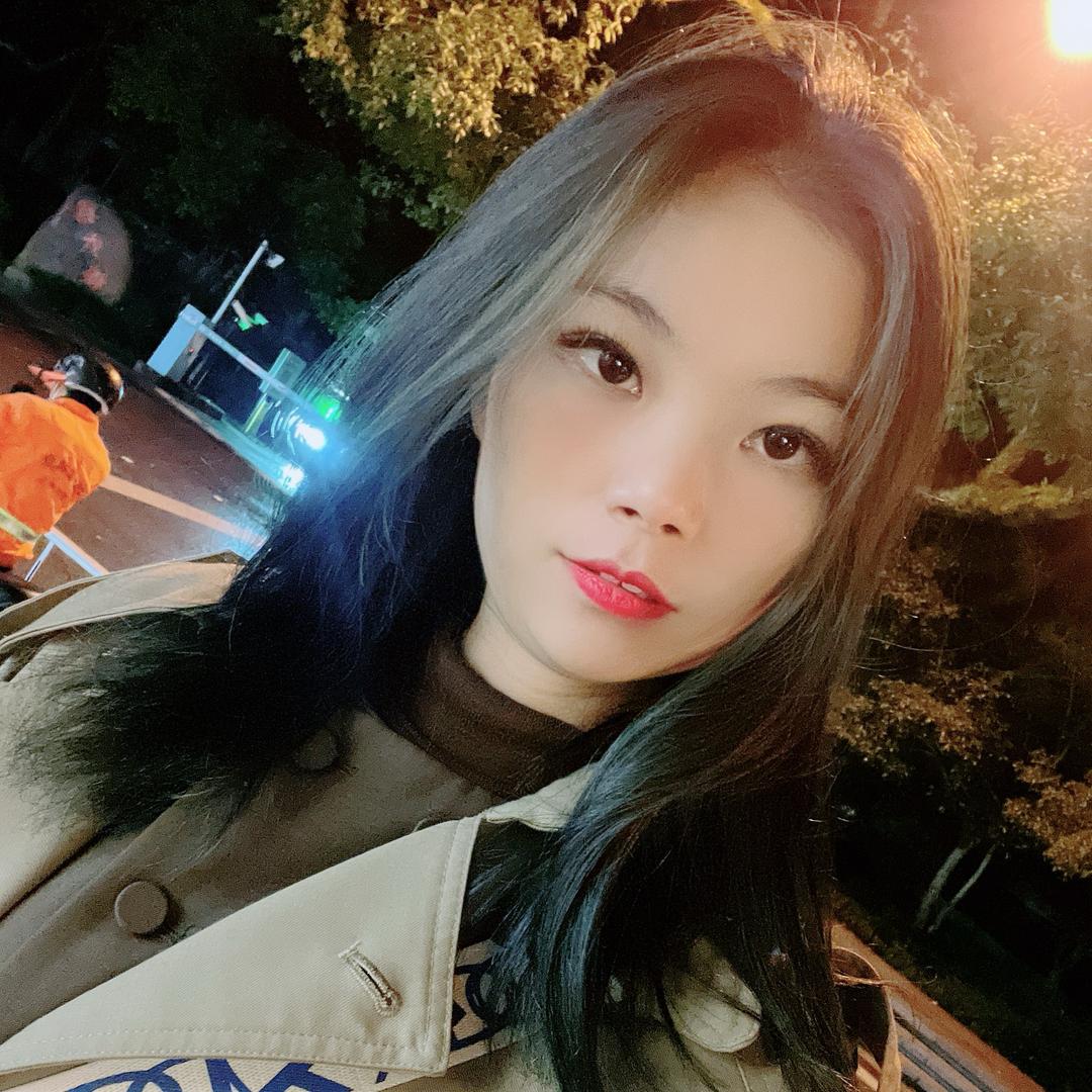 🍀小梅🍀（连赞拉黑）