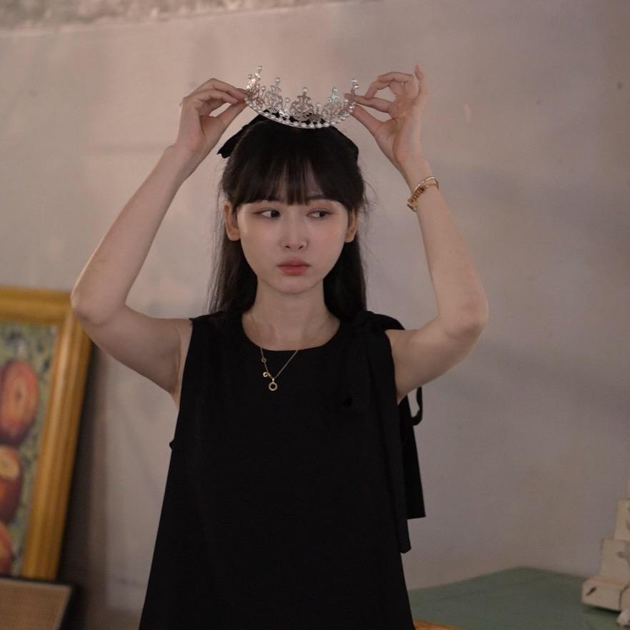 一个周周studio