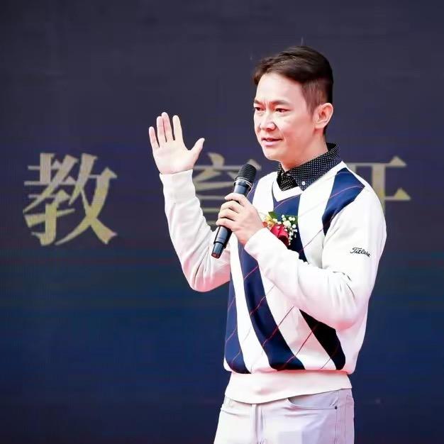 李晓光高尔夫