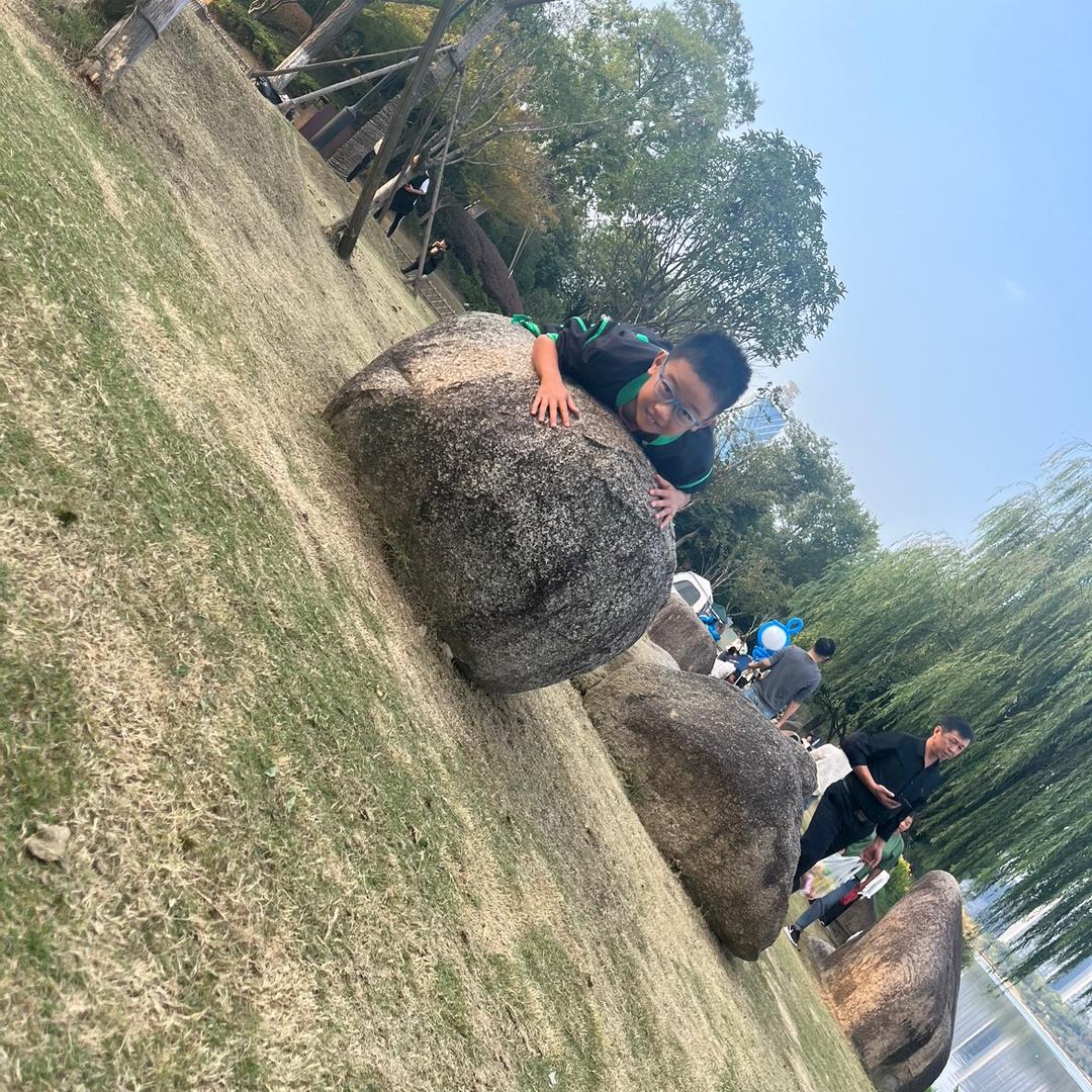 添乐9966👨‍👩‍👦‍👦