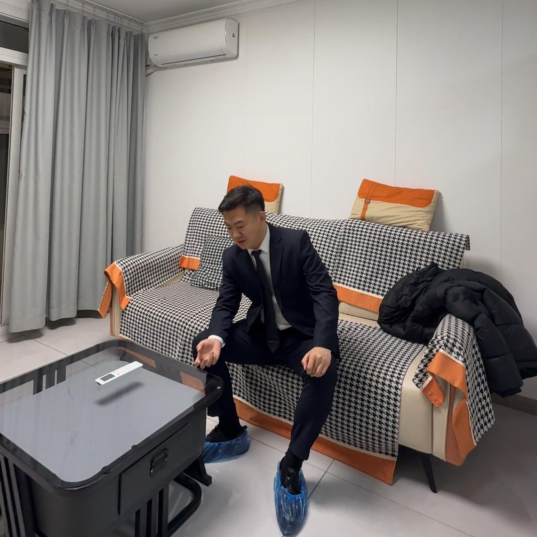 顾村卖房子的