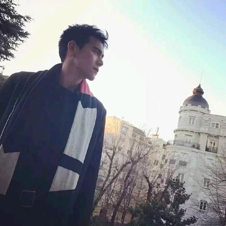 天真