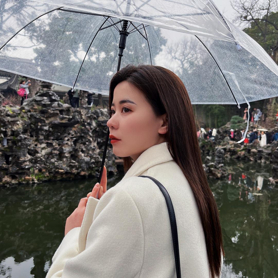 郑州银基与君服饰