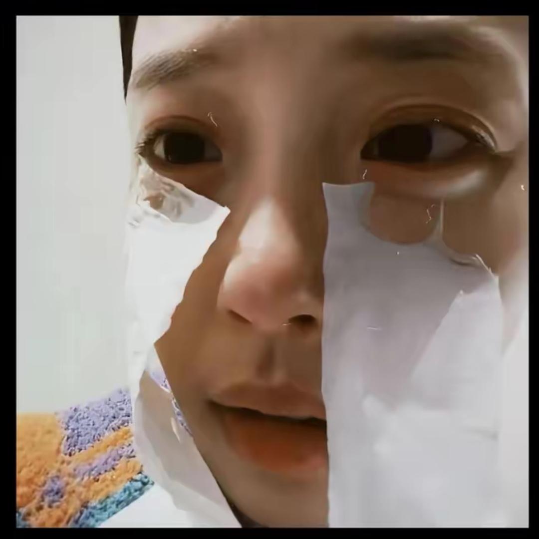 性感的母蟑螂.