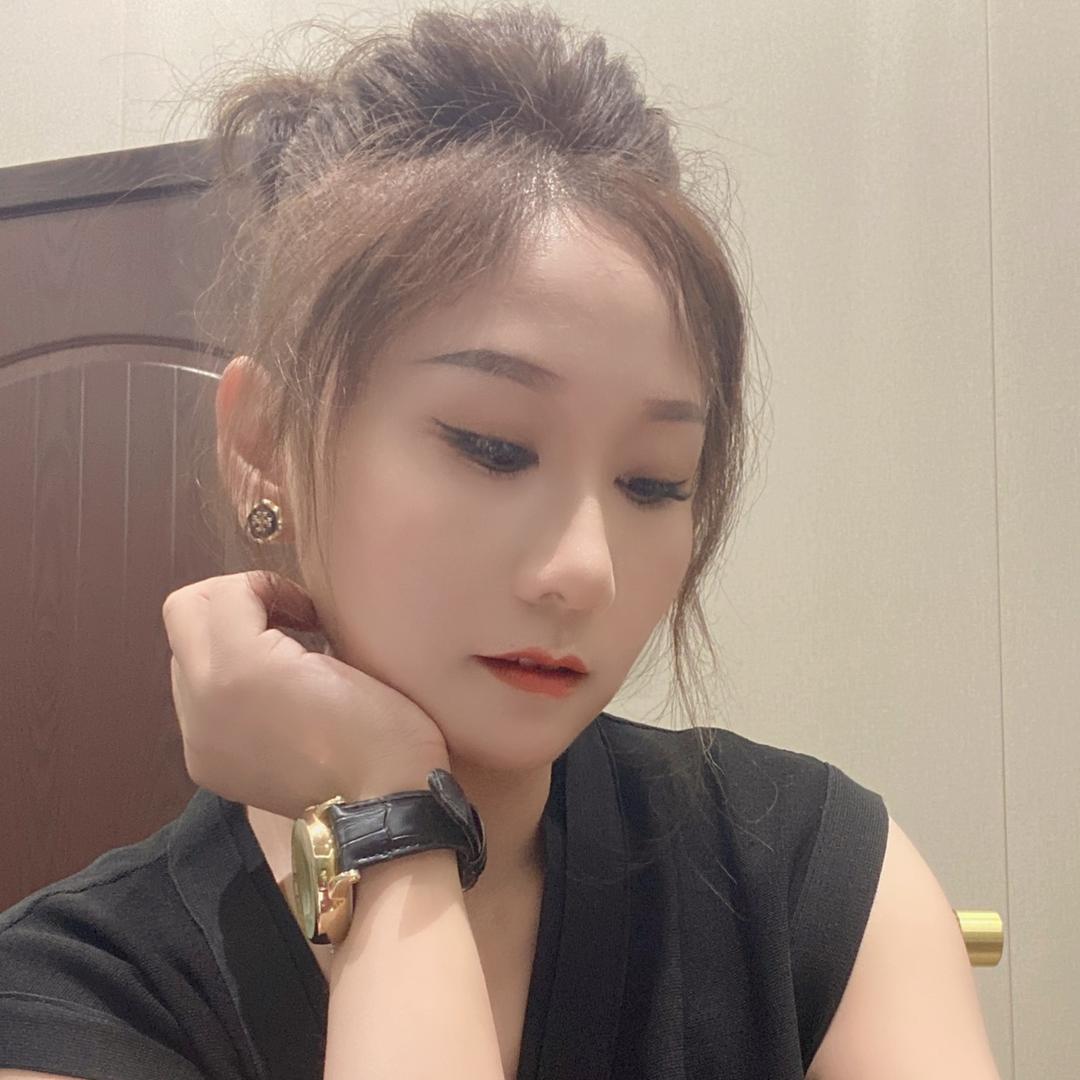 忘忧草🍀《请吾连赞》😜