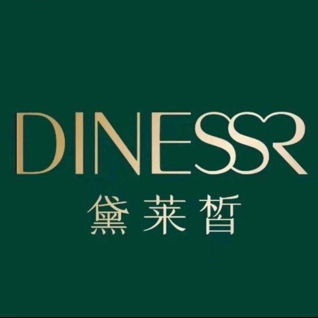 猫七七黛莱皙小花