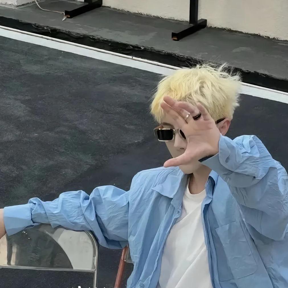 泽.