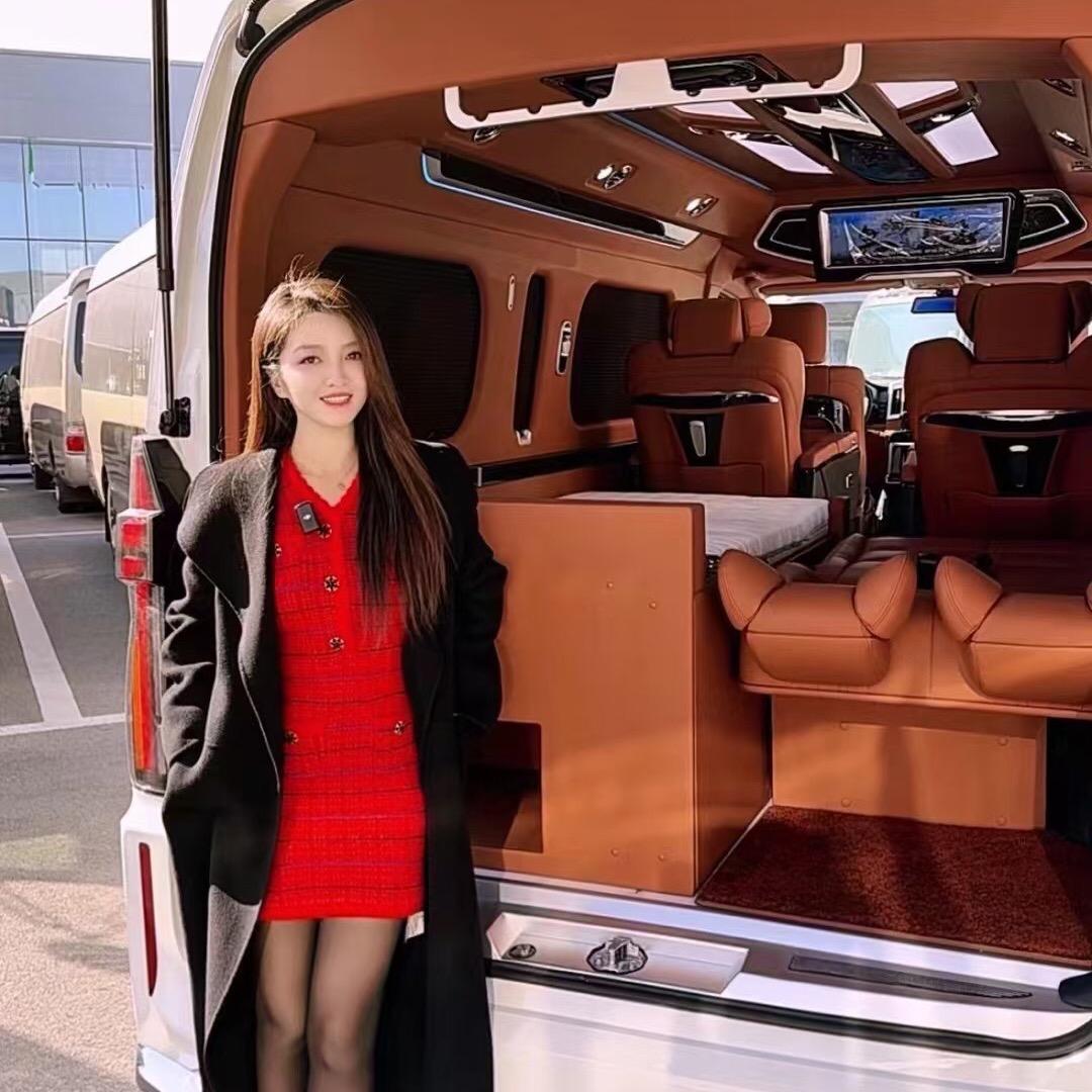 傲龙兴达汽车