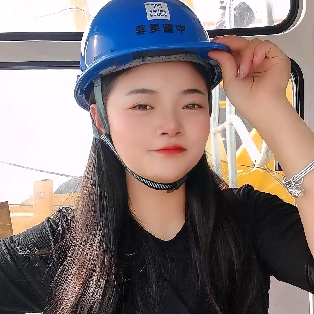 塔吊司机小艳宝