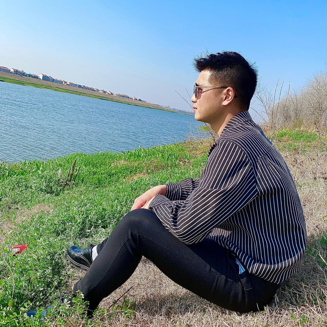 小鱼在工地