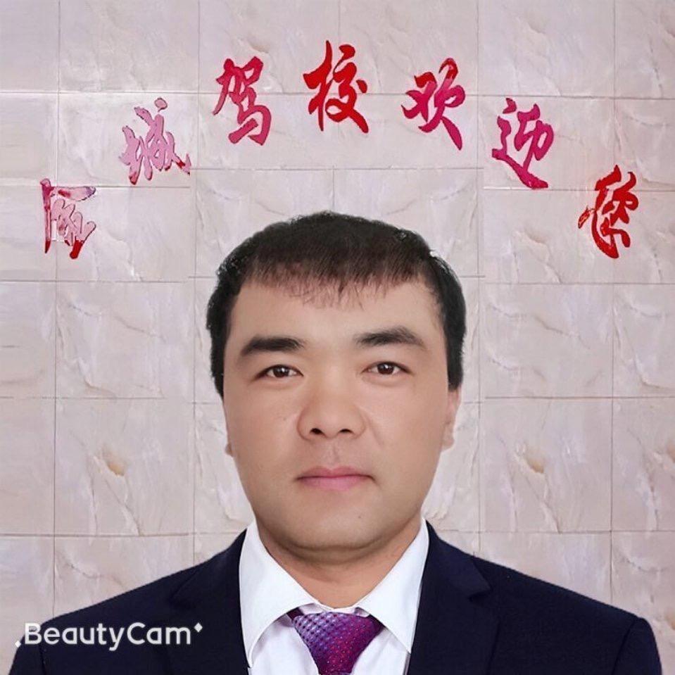 金城驾校侯教练