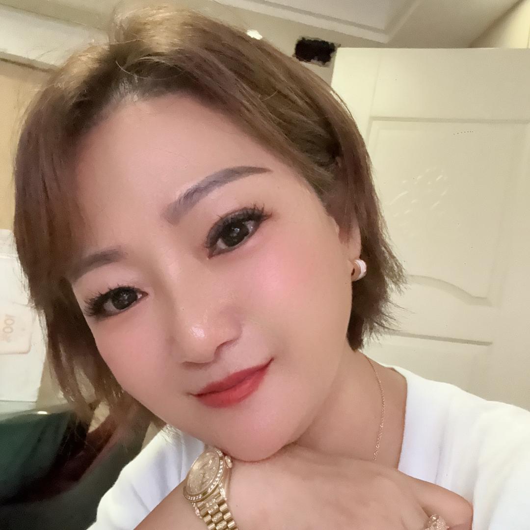 青青青青青