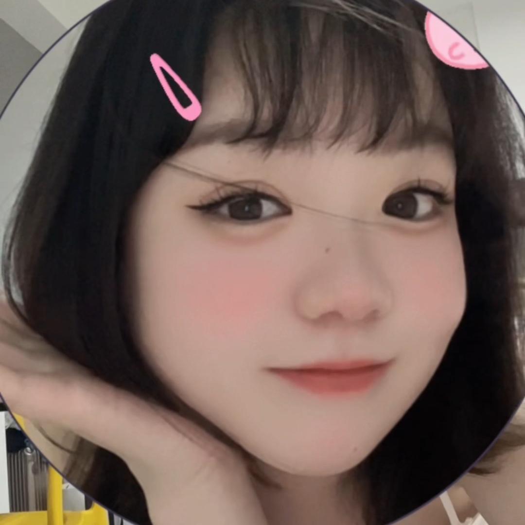 小c爱喝奶茶