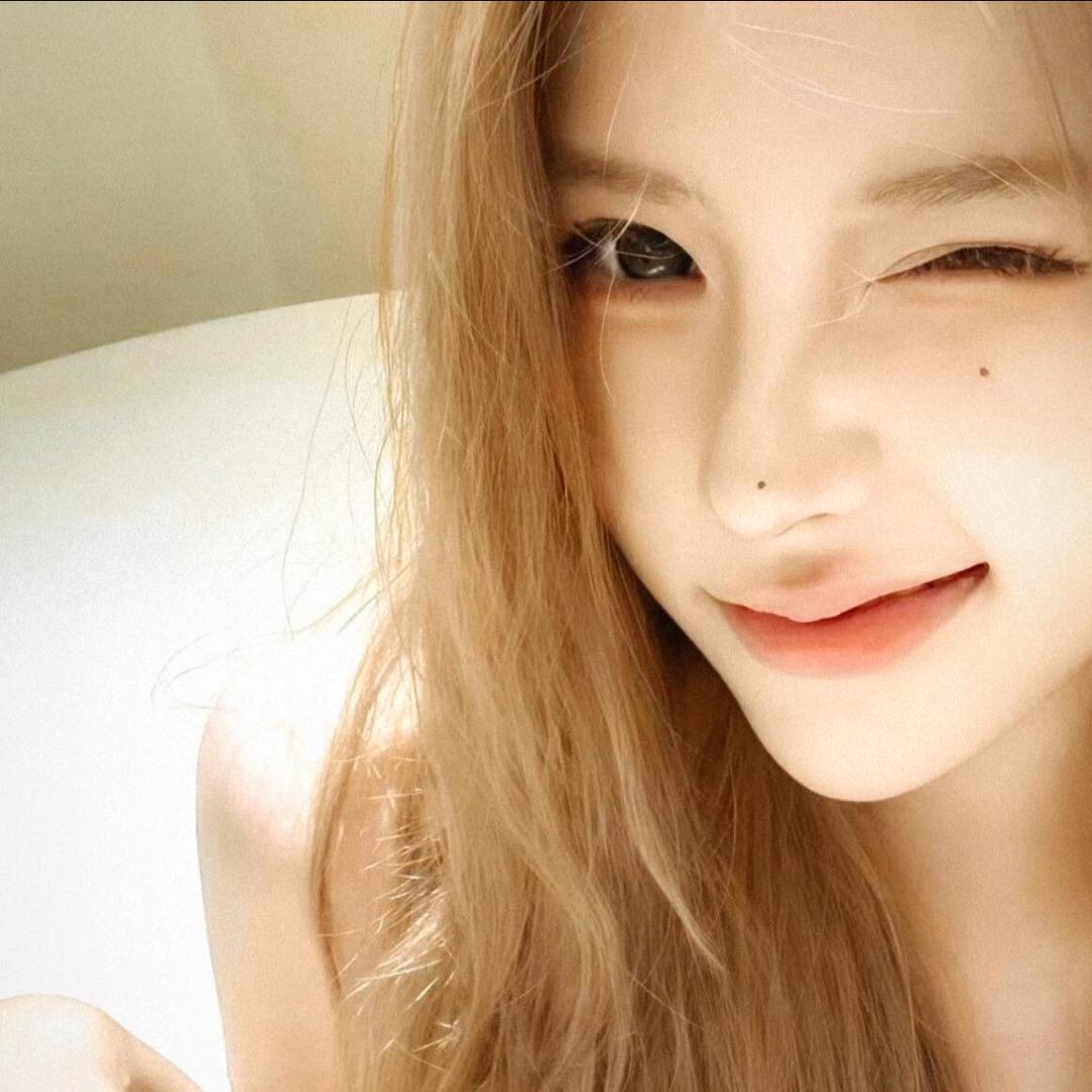 小肆月