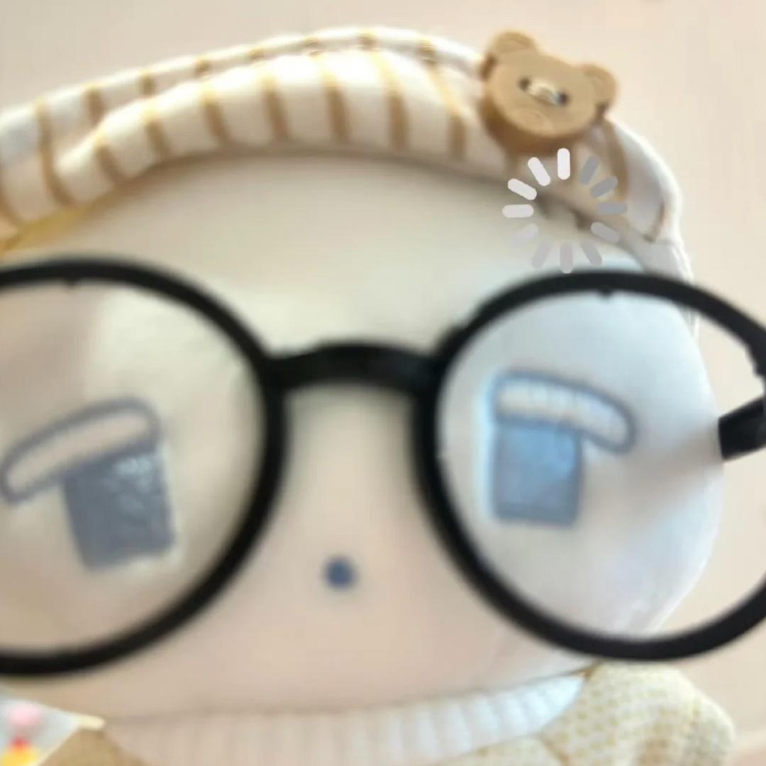 性感俏皮母蟑螂