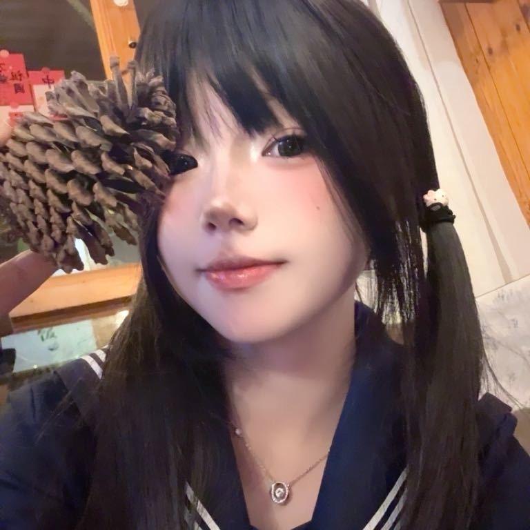穿裙子的张飞