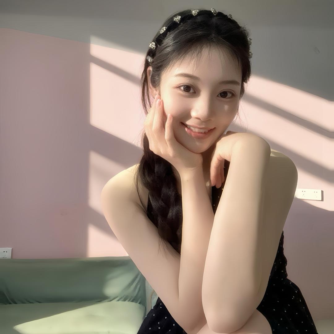 苏苏喜欢朱朱🎀