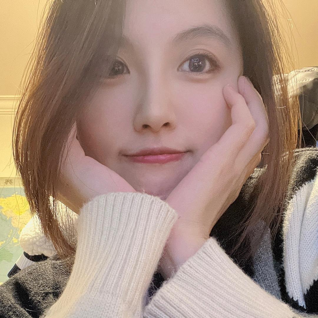 小毕竟吖