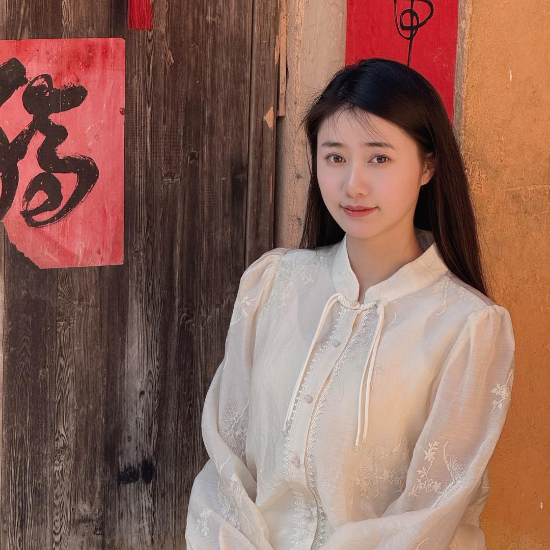 一只圆脸桔子（荣昌村花）