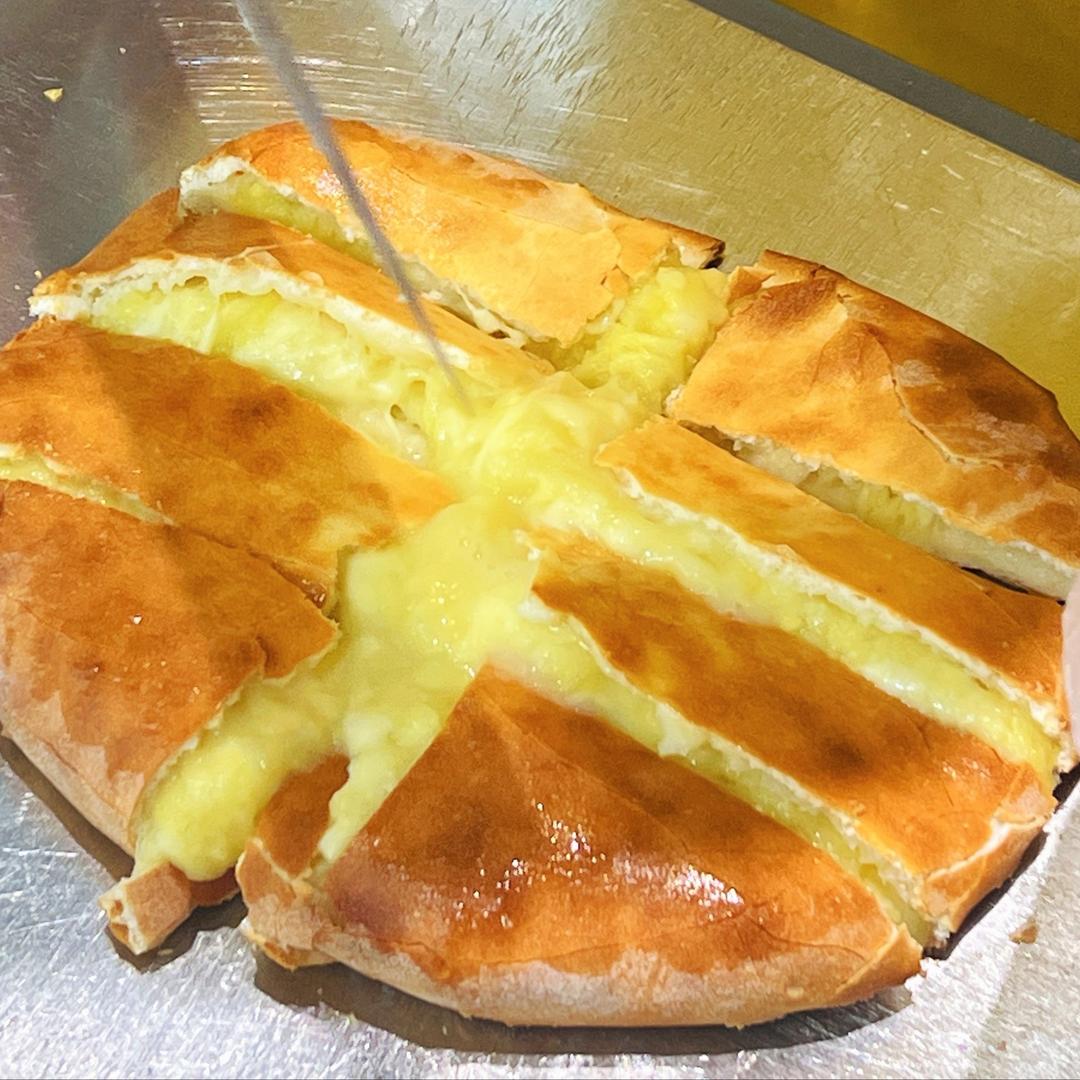 爆浆芝士榴莲饼