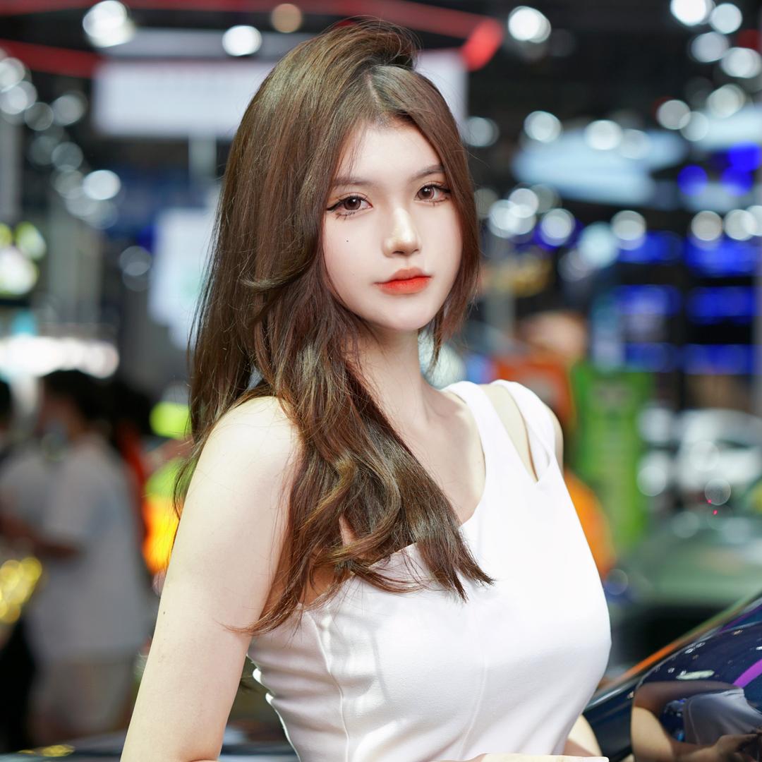 洁洁姐姐