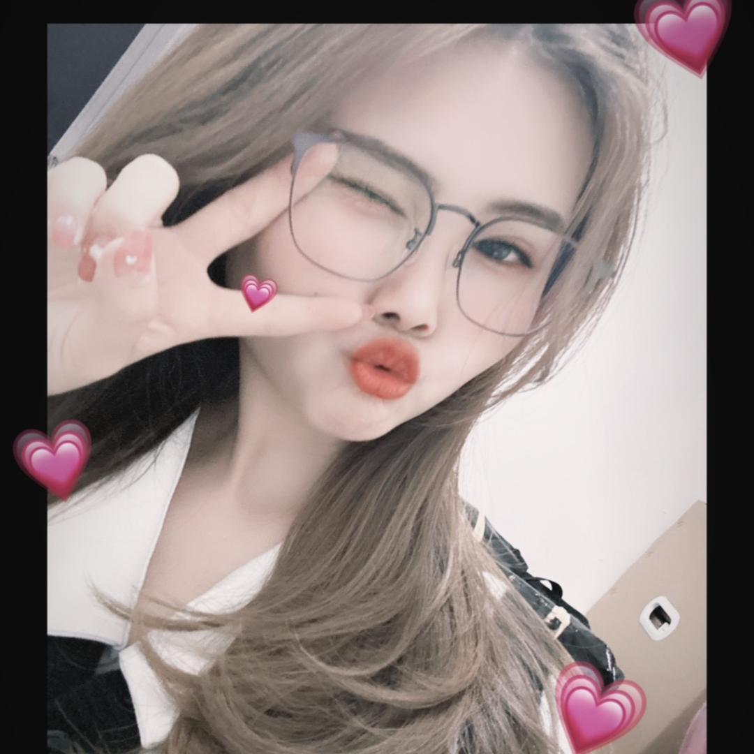 大脸妹子