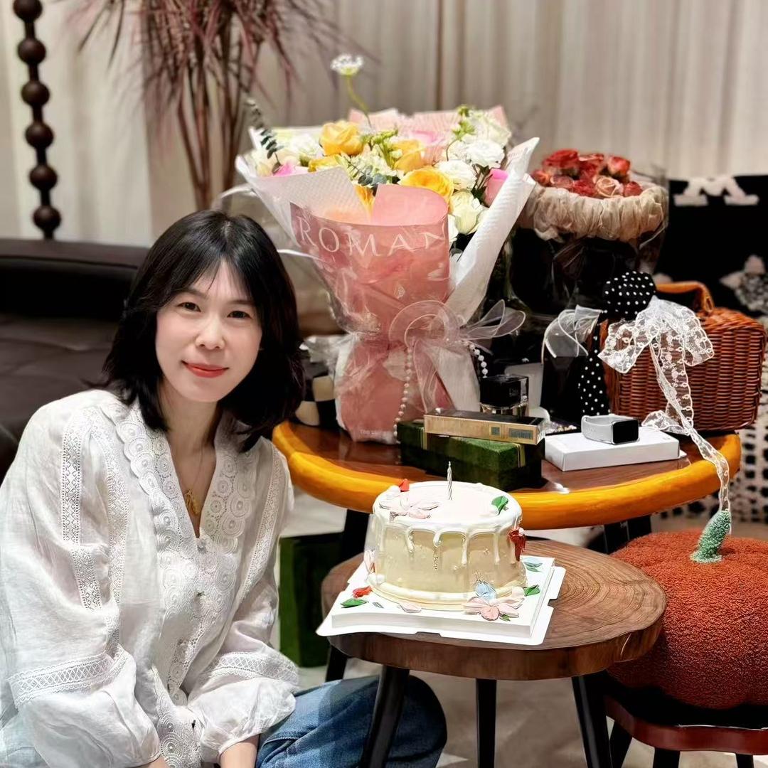 阿琳女装