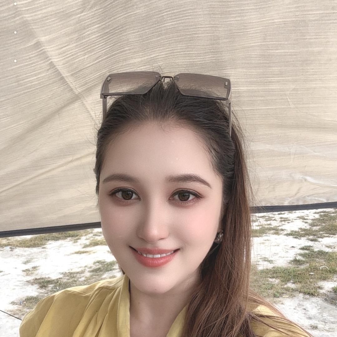 阿克苏狼宝商品鞋业祖丽