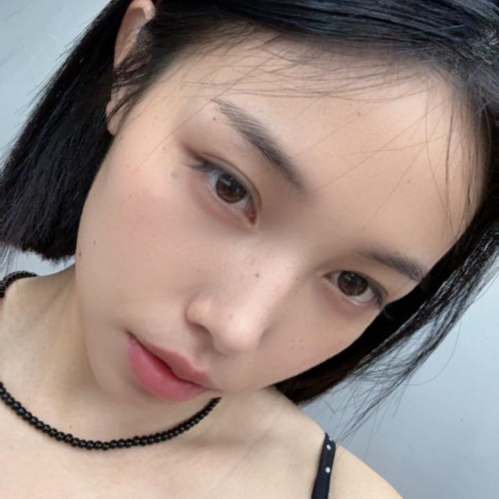 启东十二星座潮牌店，