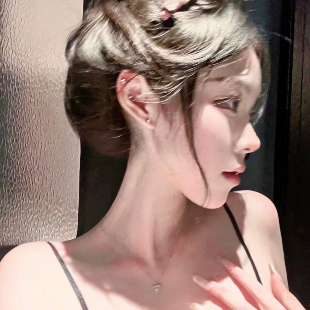 莉莉安