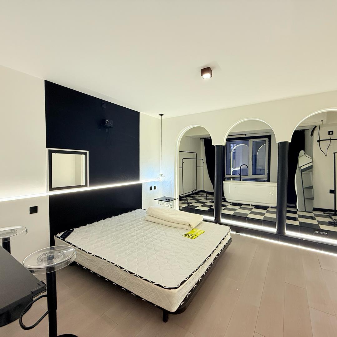 呼市租房  小张