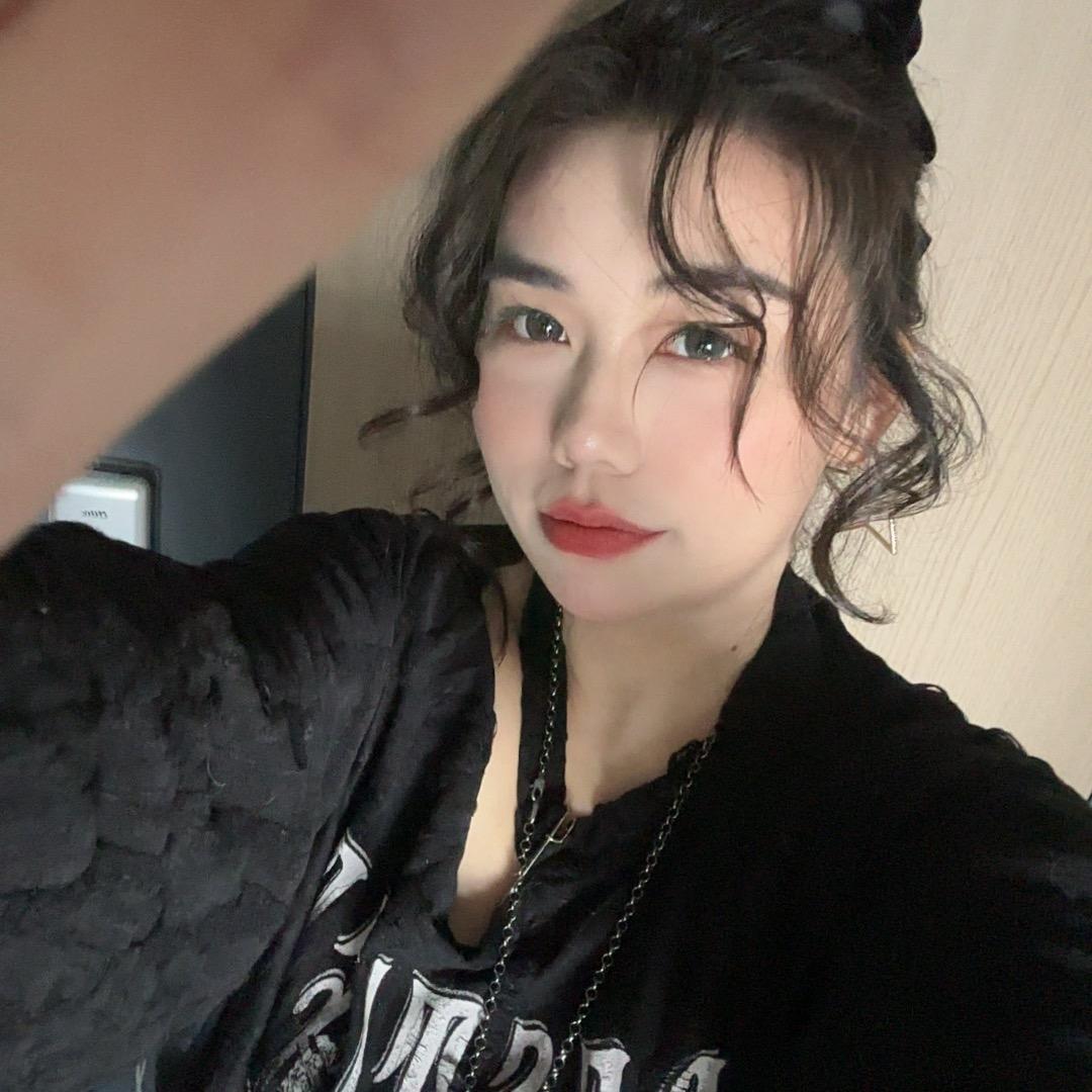 Tree弱少女容嬷嬷