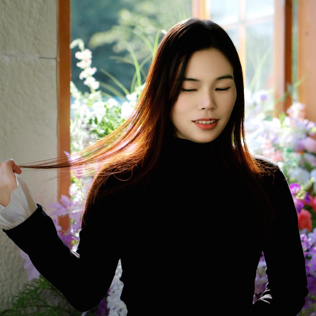 菲娅是小可爱