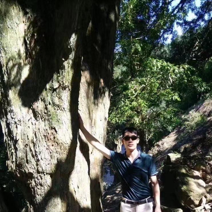 情义无价（阿辉精品坚果炒货批发）