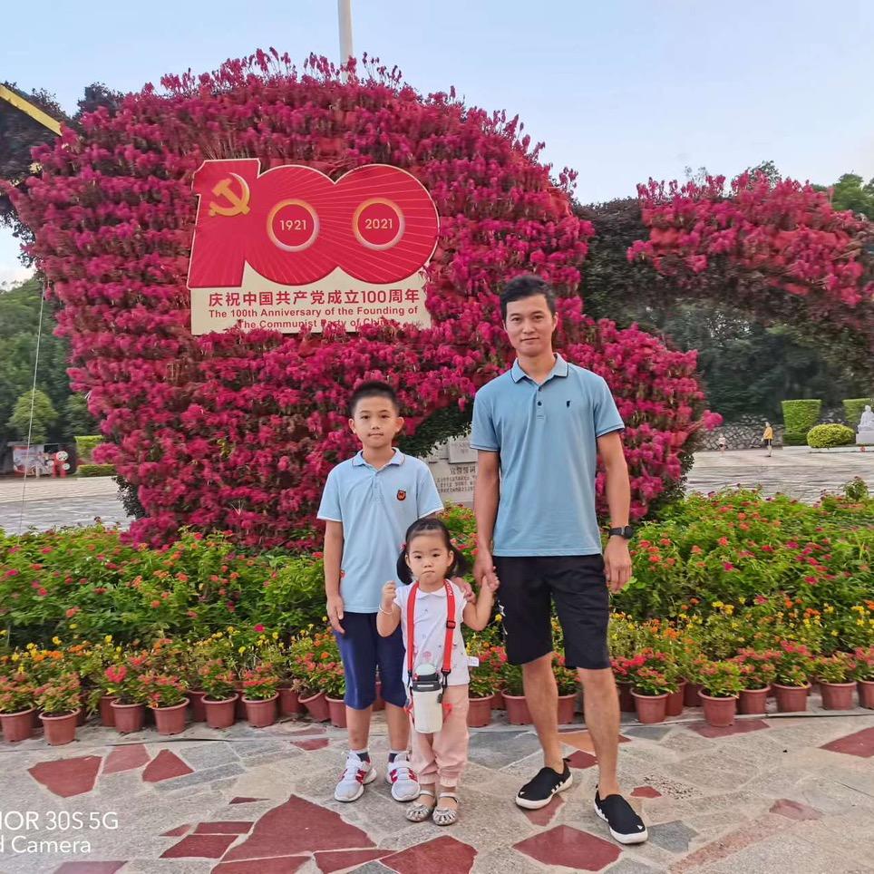 万佳源餐饮-江伟峰