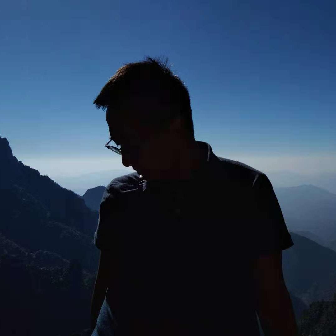 在长汀开民宿的韩然