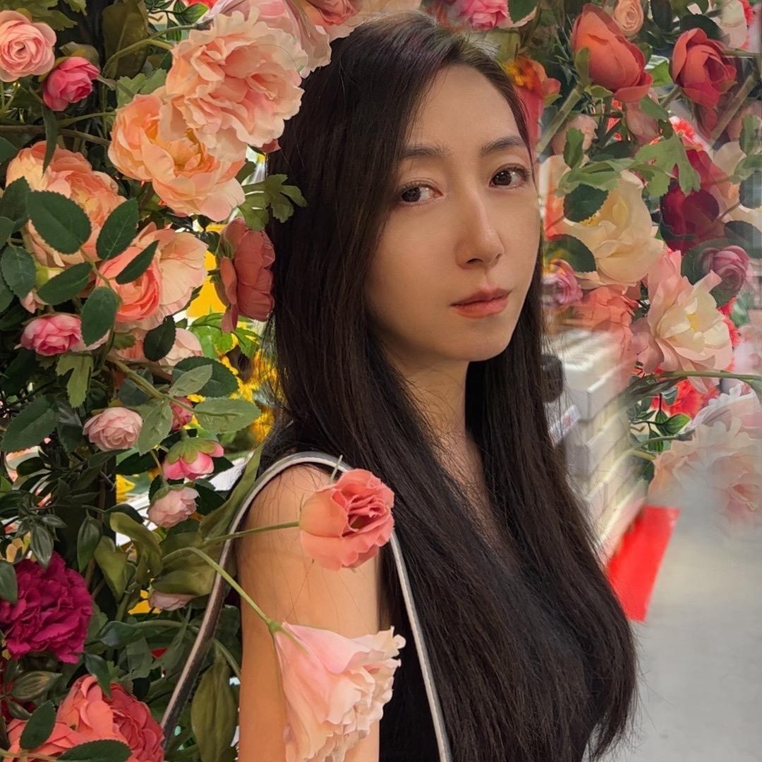 毛辣姐姐