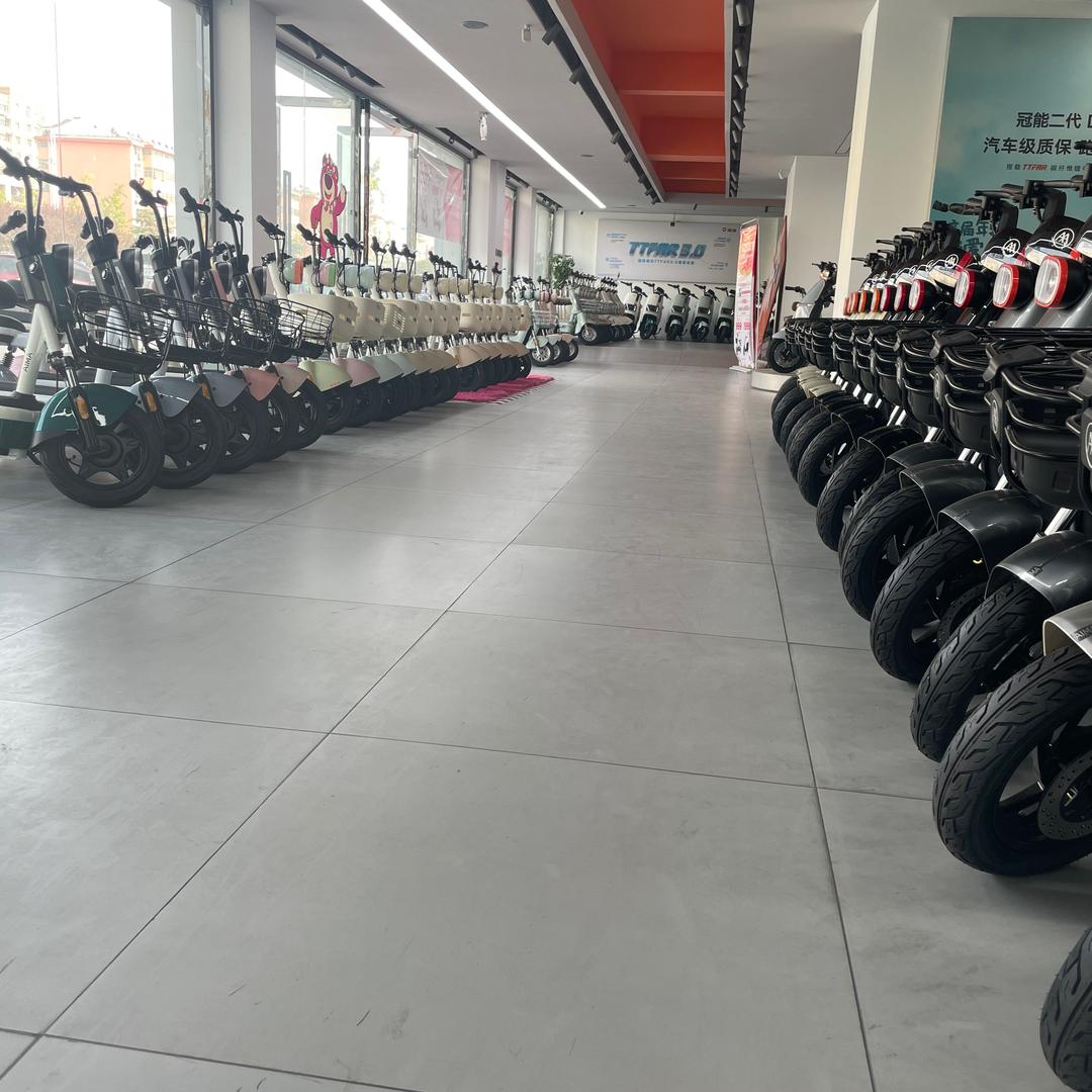 莱芜爱玛电动车外环店