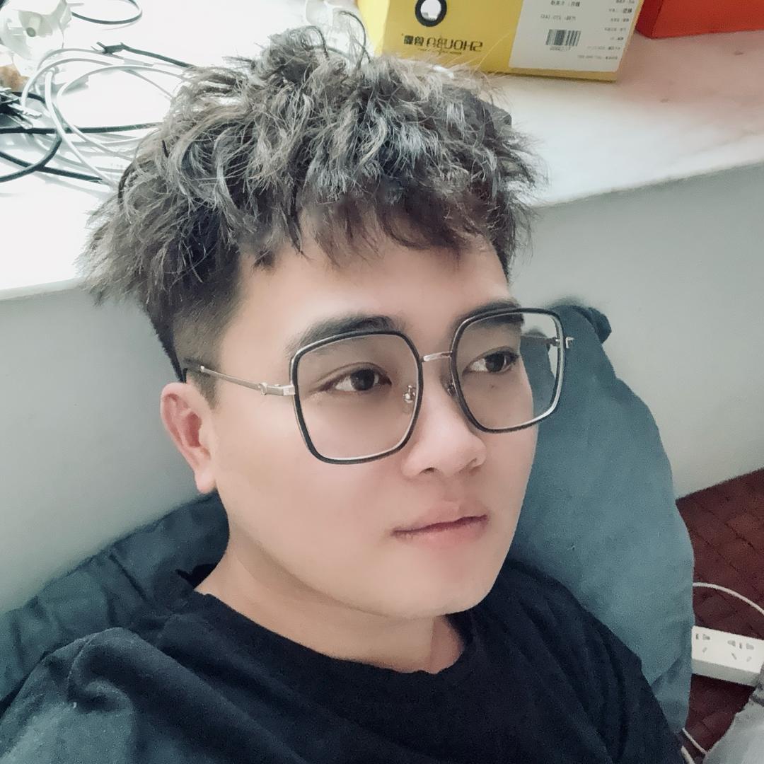 被富婆退婚重生卖水果
