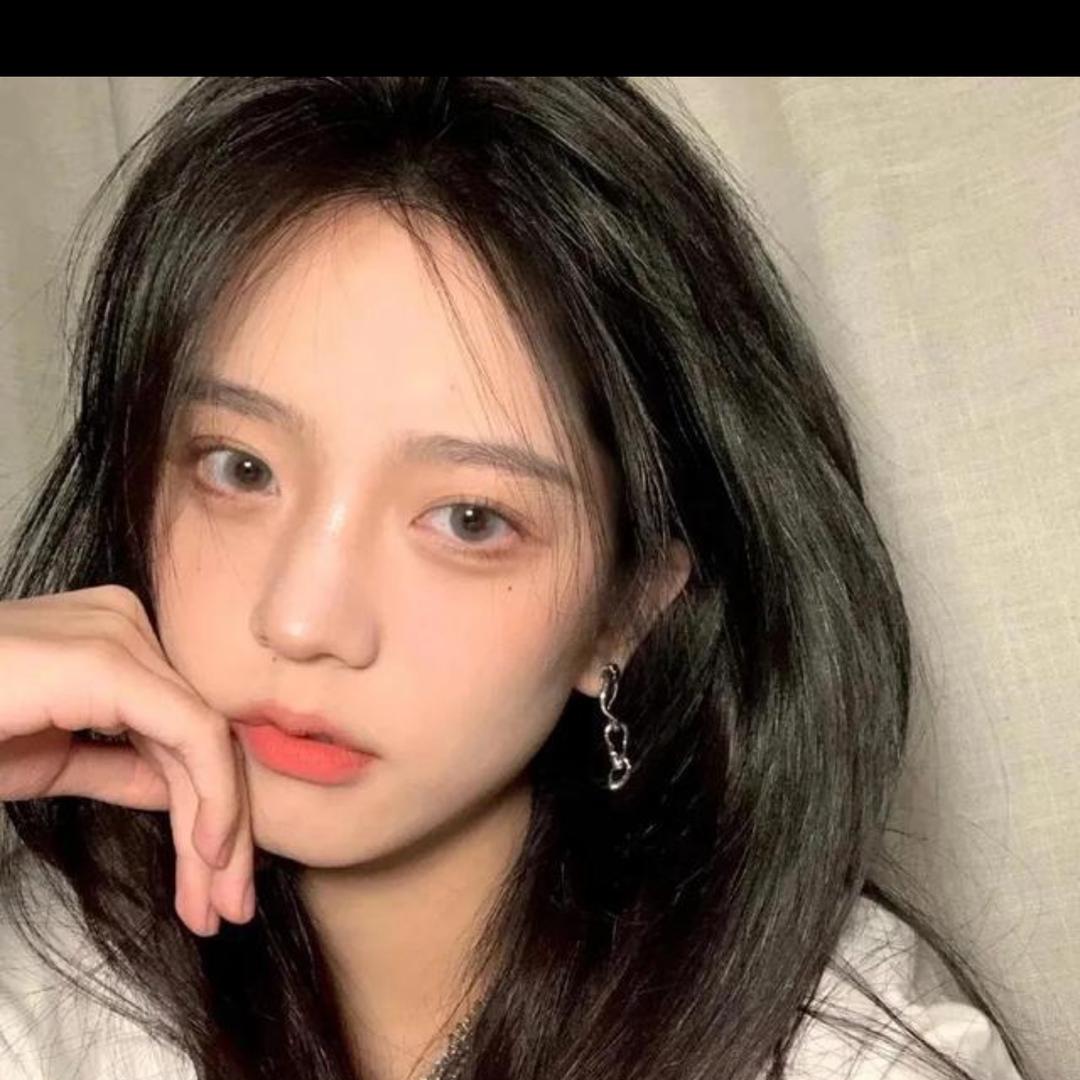 维妮妮美甲店