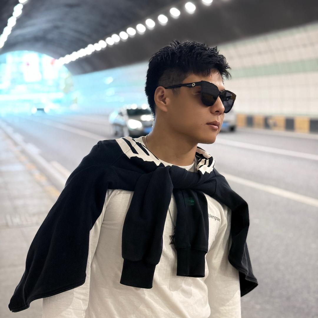 喊我张同学🎙️。