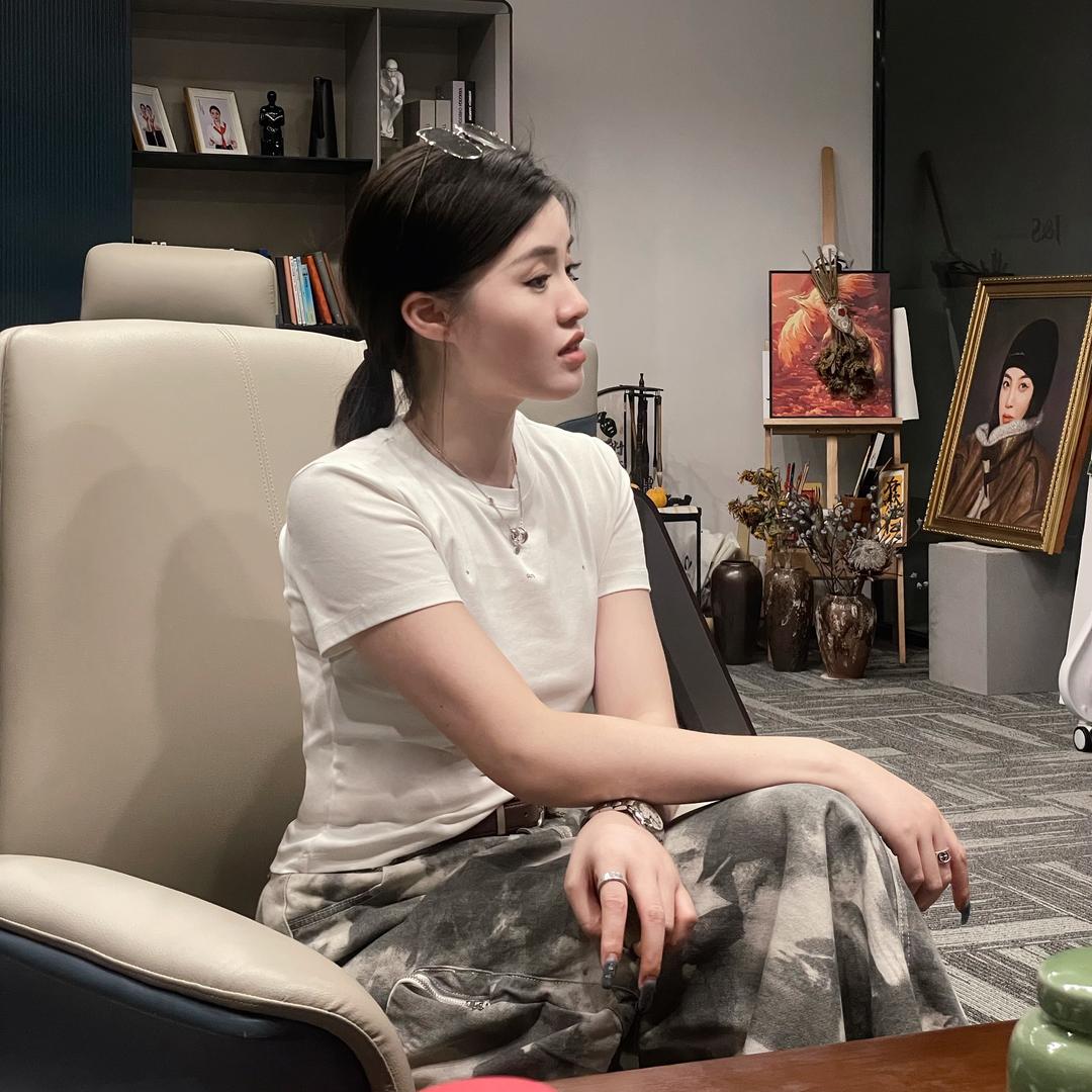 J&S品牌女装