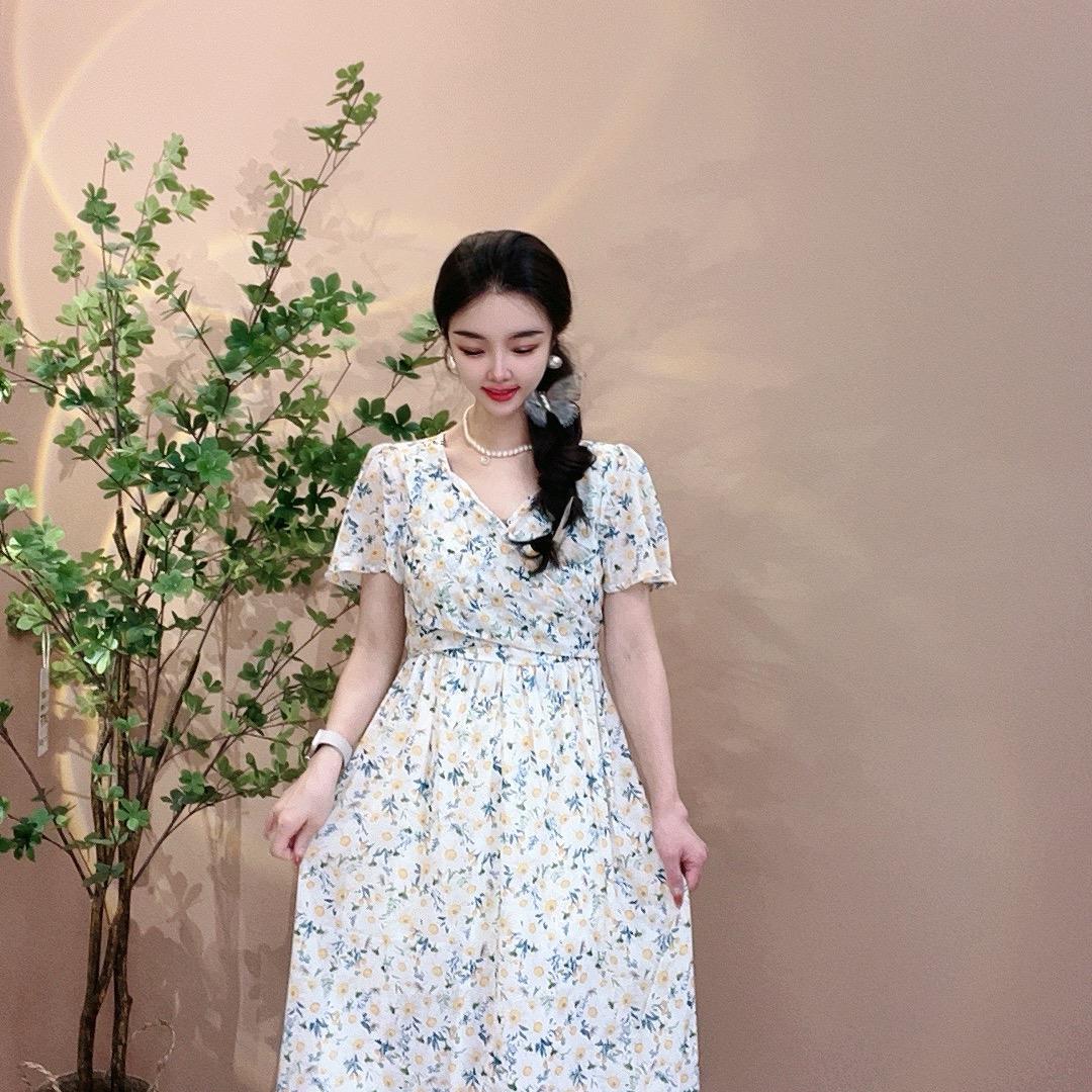 乐乐别样服饰