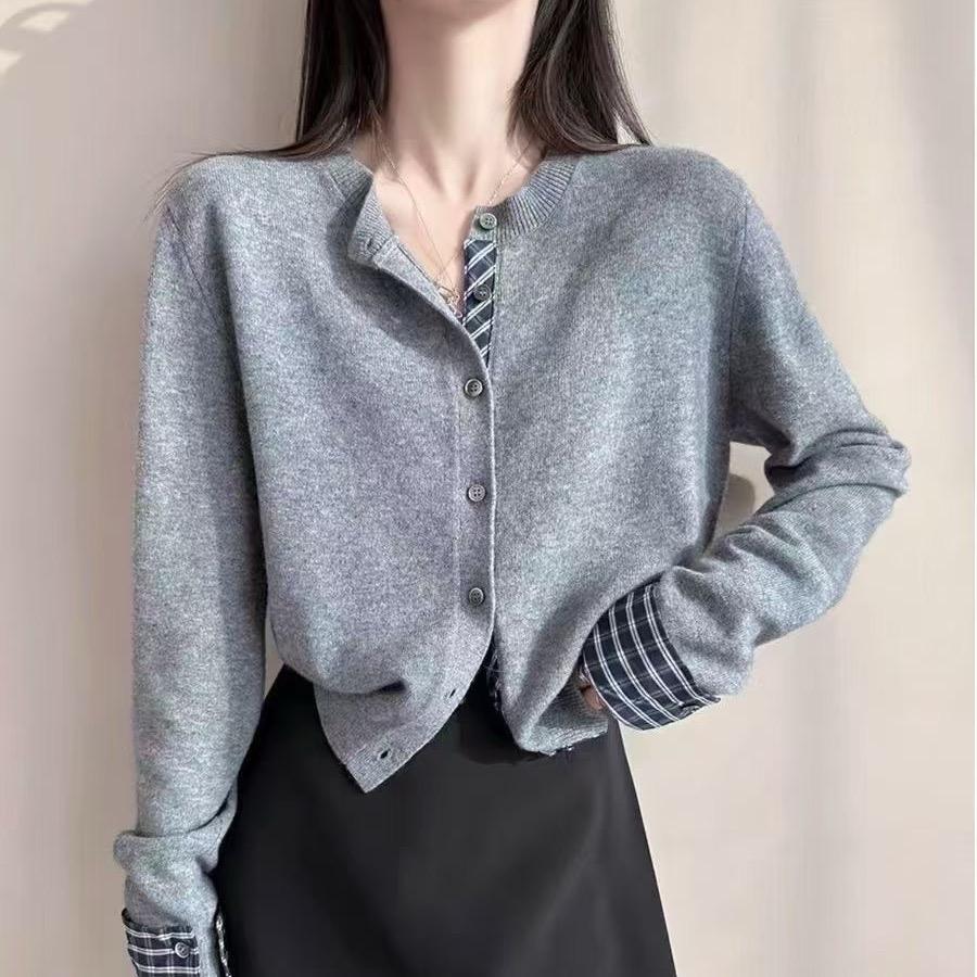 曼雷晟服饰(犀浦依尚街区上街店)