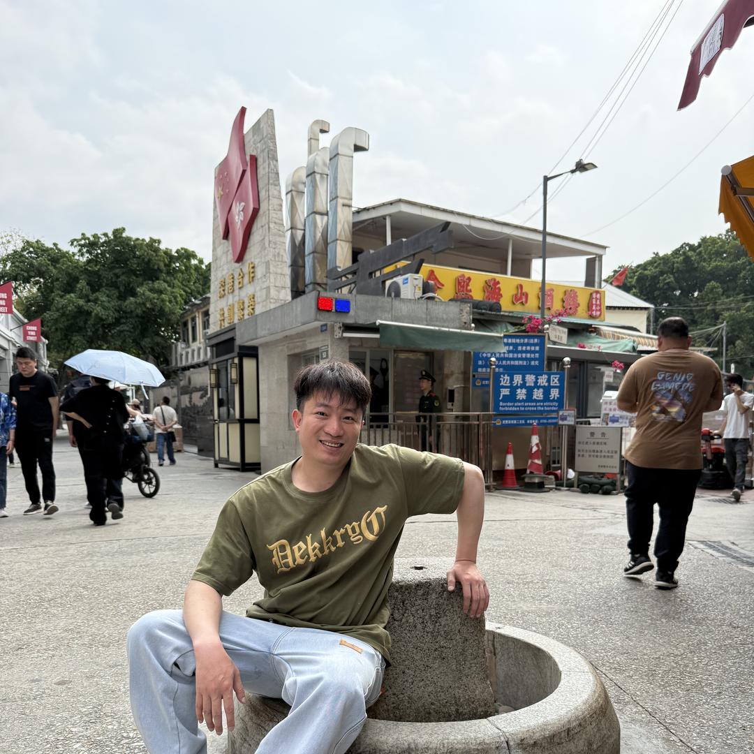 旅游达人做泰国冬阴功小龙虾