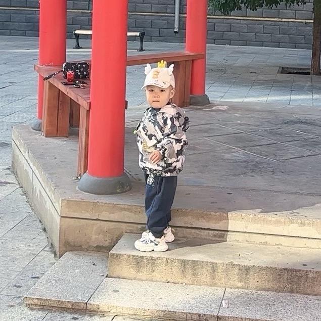 👨🏻‍🌾农民的儿子
